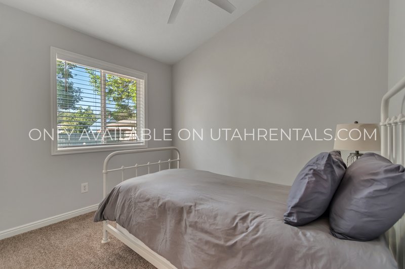 Charming & Spacious 5-Bedroom Home in Heber City property image