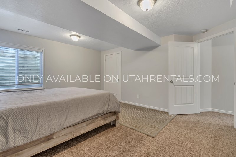 Charming & Spacious 5-Bedroom Home in Heber City property image
