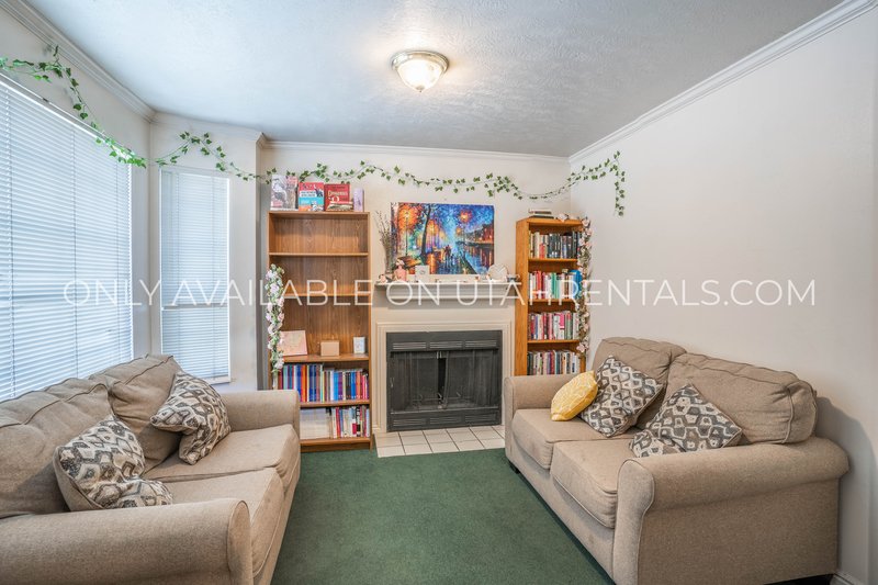Shared Bedroom at Shirepoint property image