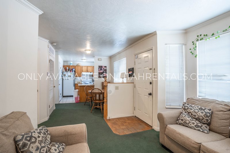 Shared Bedroom at Shirepoint property image