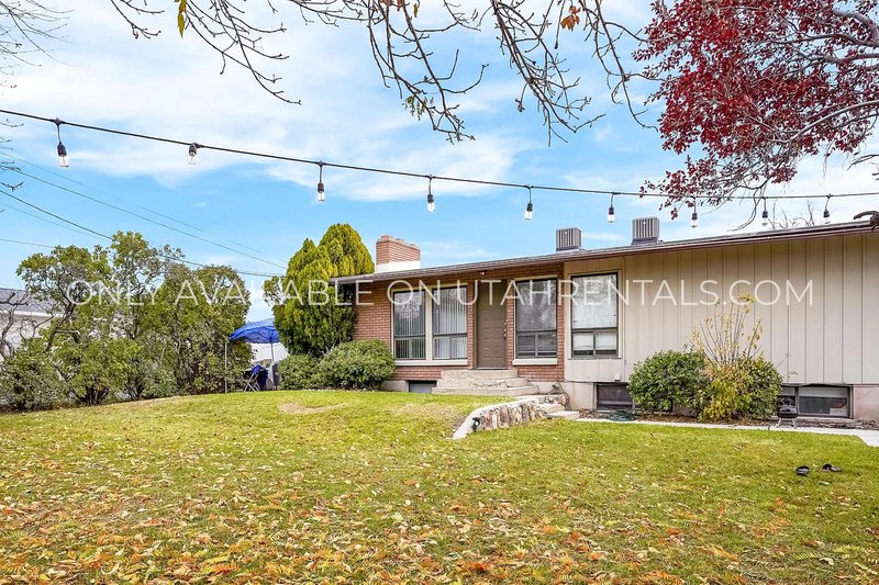 3-Bedroom Apartment in West Jordan! property image