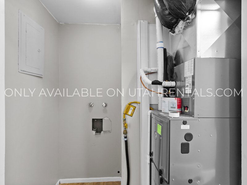 3-Bedroom Apartment in West Jordan! property image