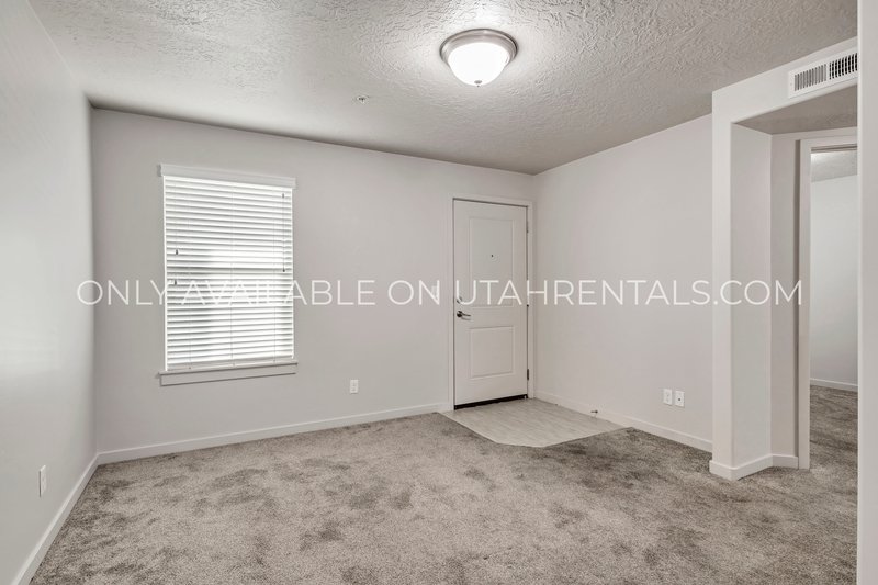 Fabulous 2 Bedroom in Orem- Includes internet! property image