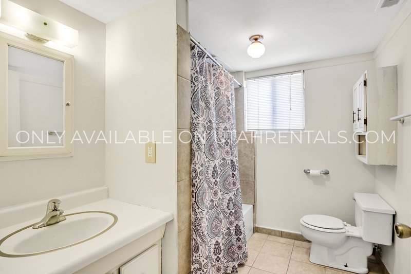 Charming & Bright 2-Bedroom Basement Apartment property image