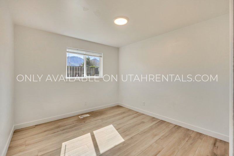 Modern Living in the Heart of Orem property image