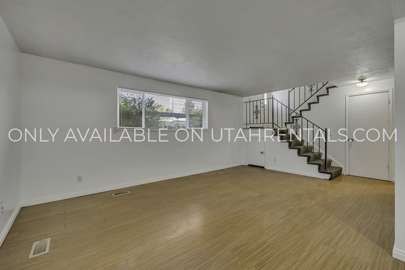 Charming & Convenient Midvale Living! property image