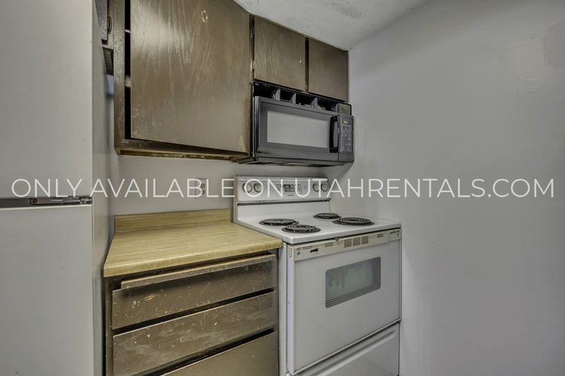 Charming & Convenient Midvale Living! property image