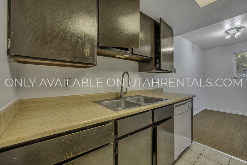 Charming & Convenient Midvale Living! property image