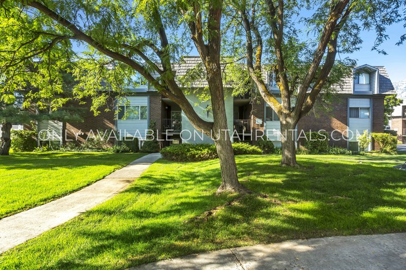 Private Room in Desirable Condo – Perfect Location Between BYU & UVU! property image