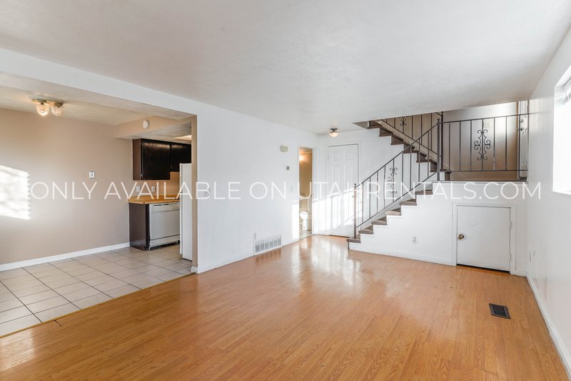 Cozy 2-Bedroom Apartment in Prime Midvale Location property image