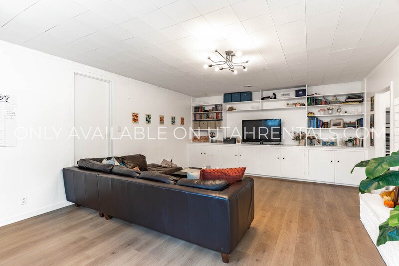 Shared Room in Remodeled House Blocks from BYU property image