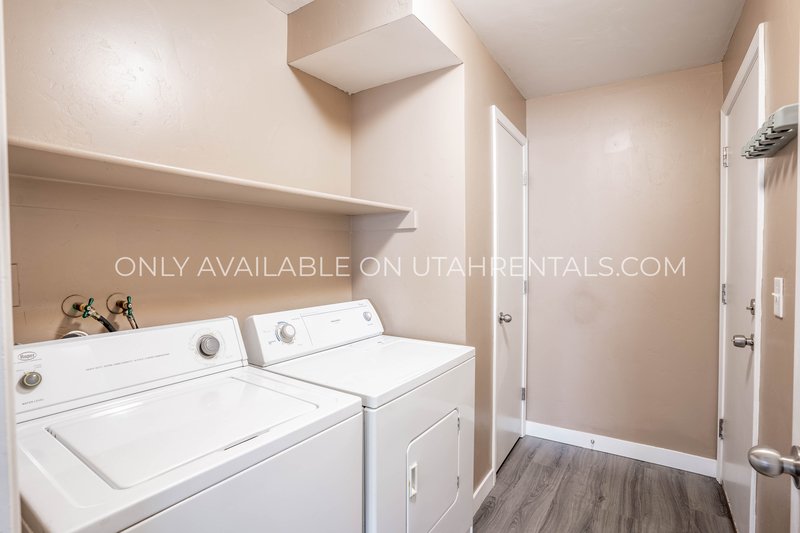 3 Bedroom 2 Bathroom Townhome in Riverton property image
