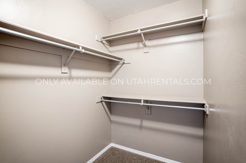 3 Bedroom 2 Bathroom Townhome in Riverton property image