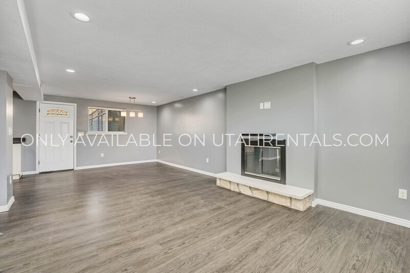 Cute 2 bed/1 bath basement unit! property image