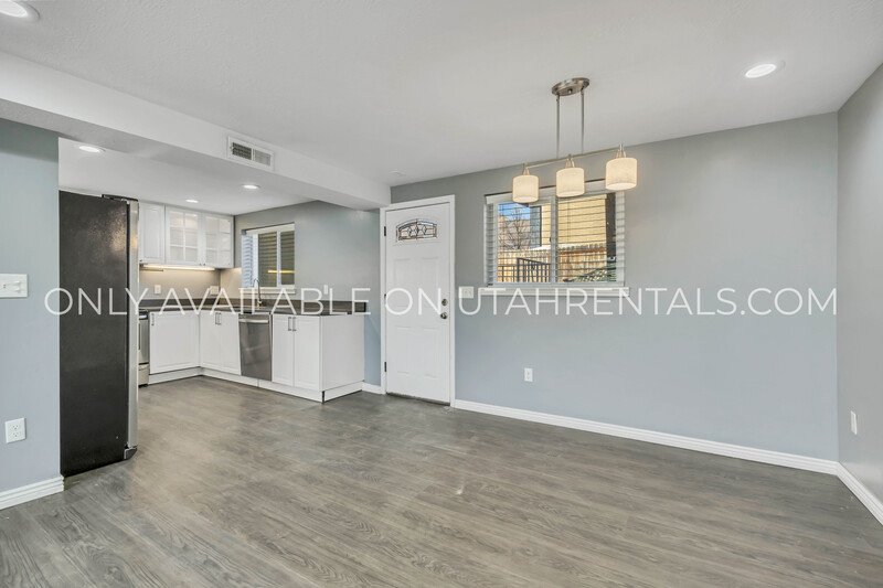 Cute 2 bed/1 bath basement unit! property image