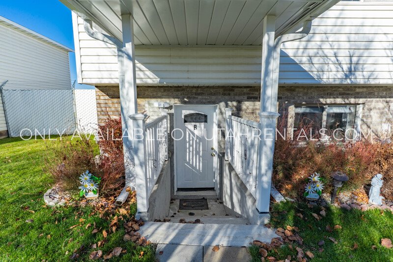 Charming & Spacious 1-Bedroom Basement Apartment property image