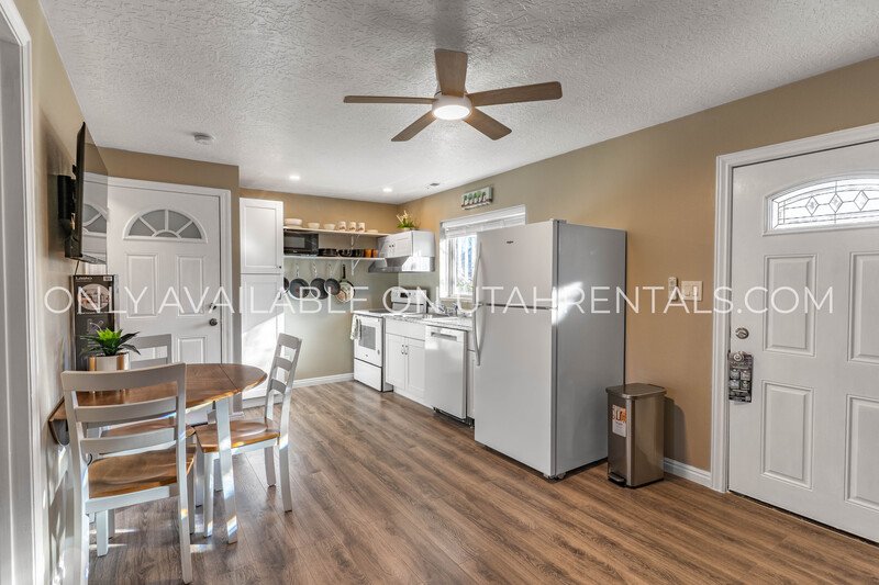 Charming & Spacious 1-Bedroom Basement Apartment property image