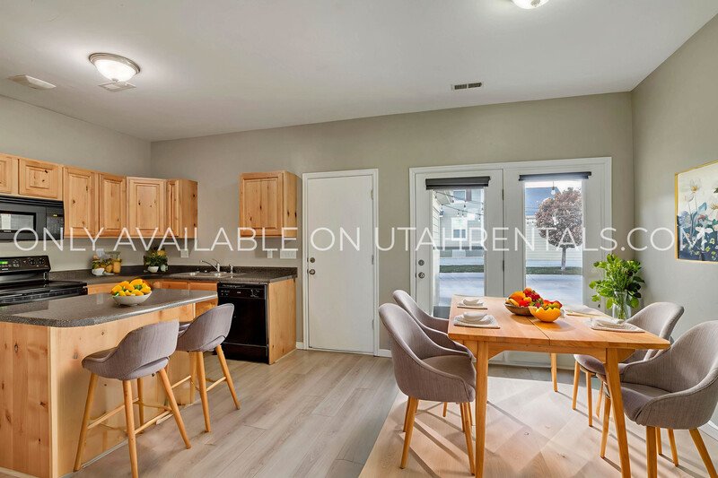 Beautiful South Jordan Townhome property image