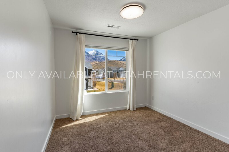 Santaquin 3 bed, 2.5 bath house! property image