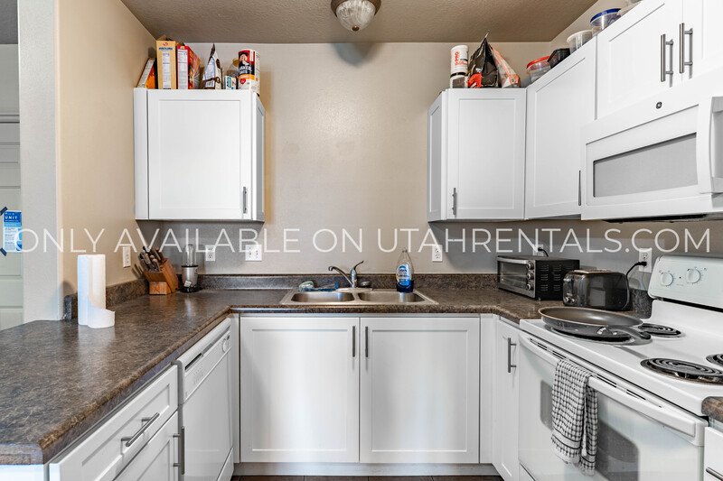 F2 - Rm3 (Mid Right) property image