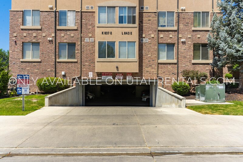 F2 - Rm3 (Mid Right) property image