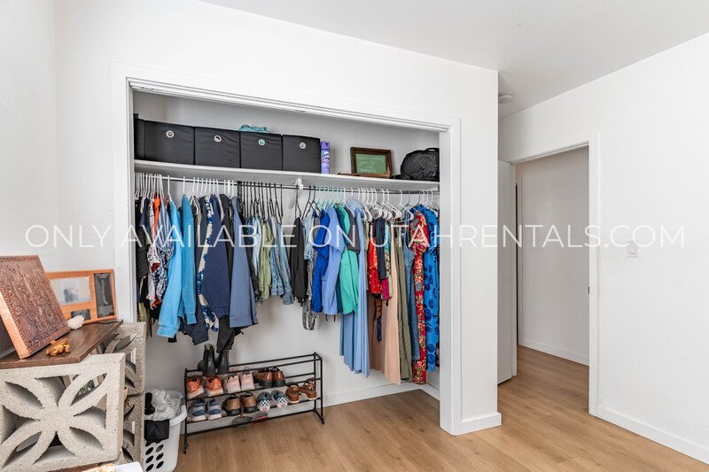 Shared Bedroom in Remodeled House Blocks from BYU property image