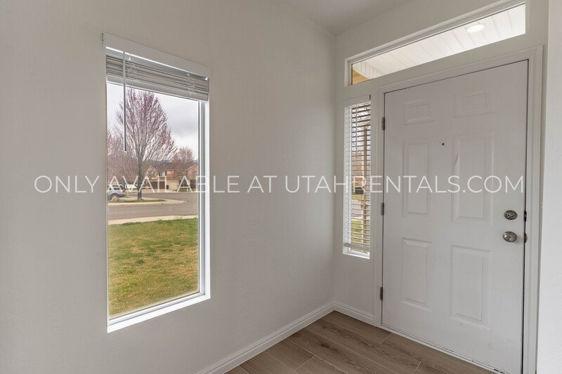 Spacious Heber Townhome property image