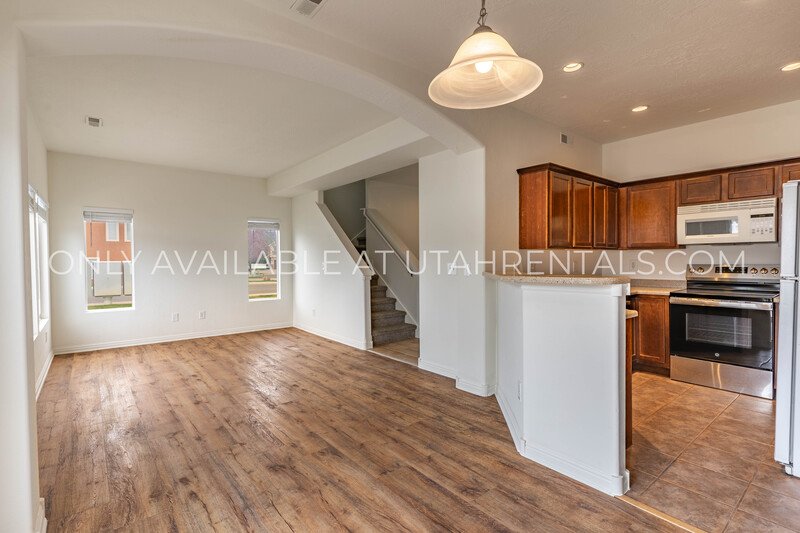 Spacious Heber Townhome property image
