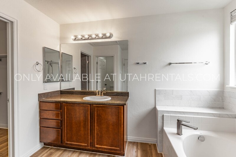 Spacious Heber Townhome property image