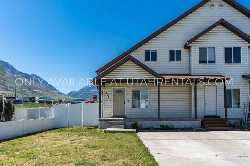 Beautiful, Spacious 5-Bed Single-Family Home in Santaquin! property image