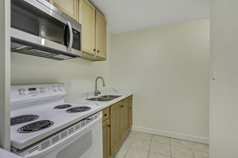 Beautiful, Spacious 5-Bed Single-Family Home in Santaquin! property image