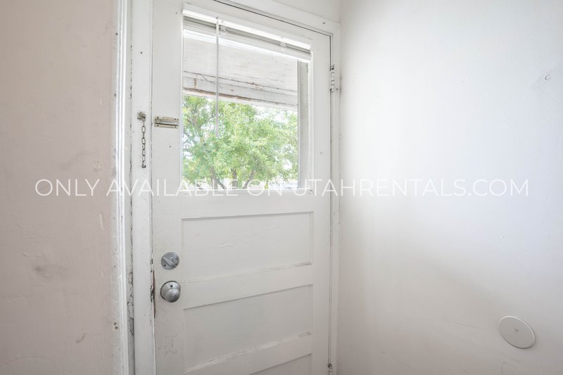 Cute 1 bed multiplex apartment in American Fork property image