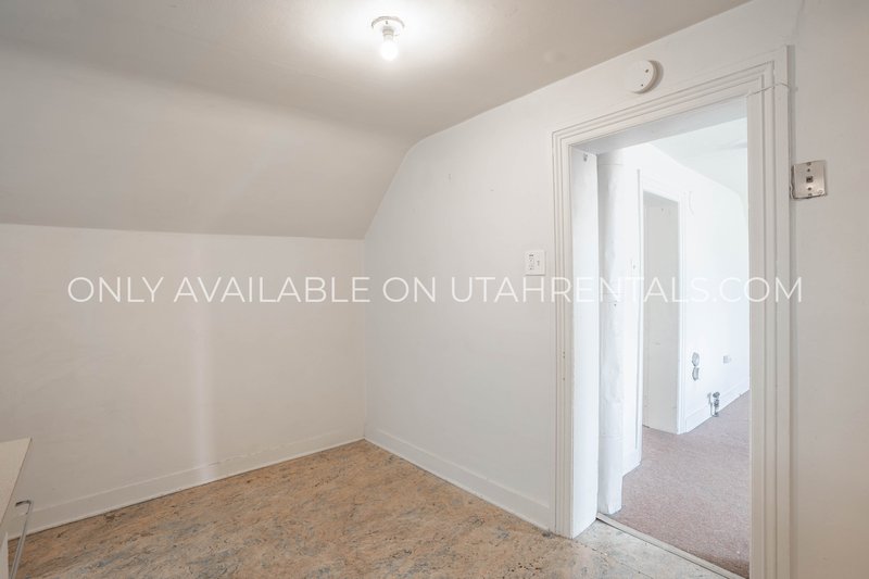 Cute 1 bed multiplex apartment in American Fork property image