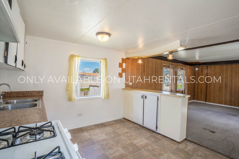 Charming & Spacious 3-Bedroom Home in Santaquin! property image