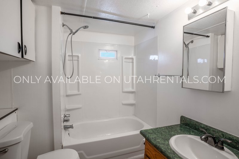 Charming & Spacious 3-Bedroom Home in Santaquin! property image