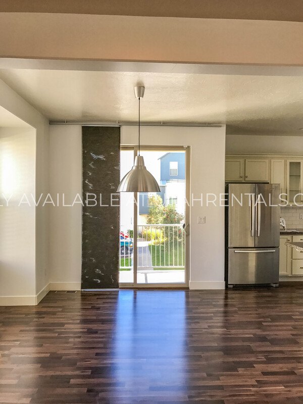 Beautiful South Jordan Home property image