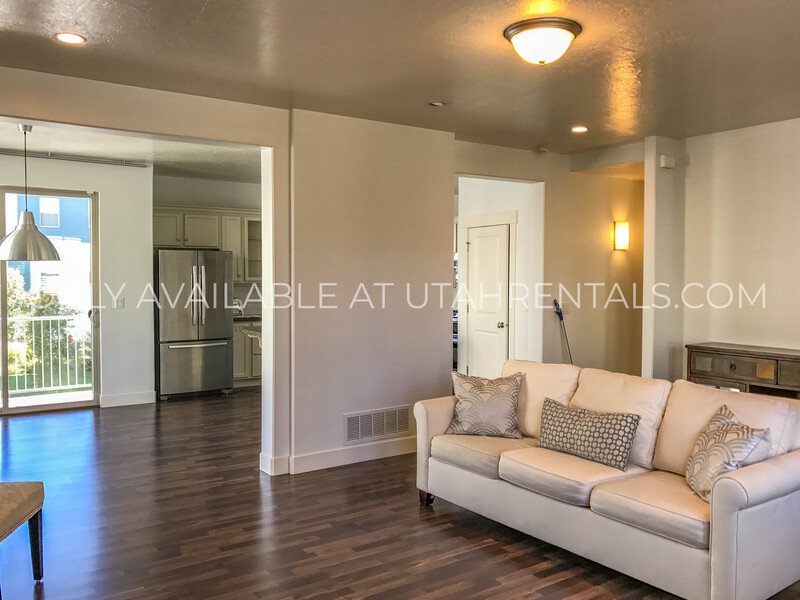 Beautiful South Jordan Home property image