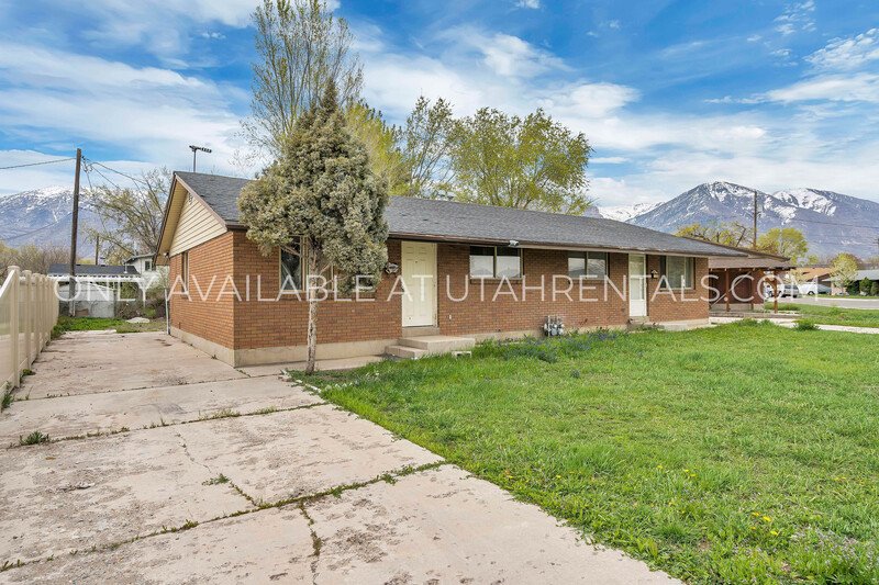 Beautiful Views & Easy Commuting – Minutes from Downtown Provo! property image