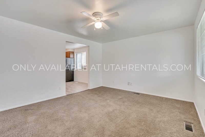 Beautiful Views & Easy Commuting – Minutes from Downtown Provo! property image