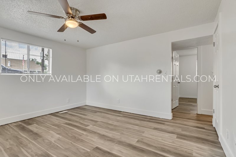 Beautiful 2 bed multiplex apartment property image