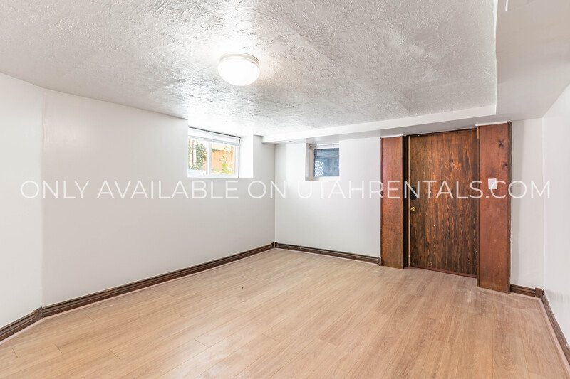 1 Bedroom Basement Apartment in SLC - 10 mins from University! property image
