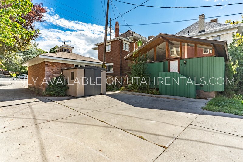 1 Bedroom Basement Apartment in SLC - 10 mins from University! property image