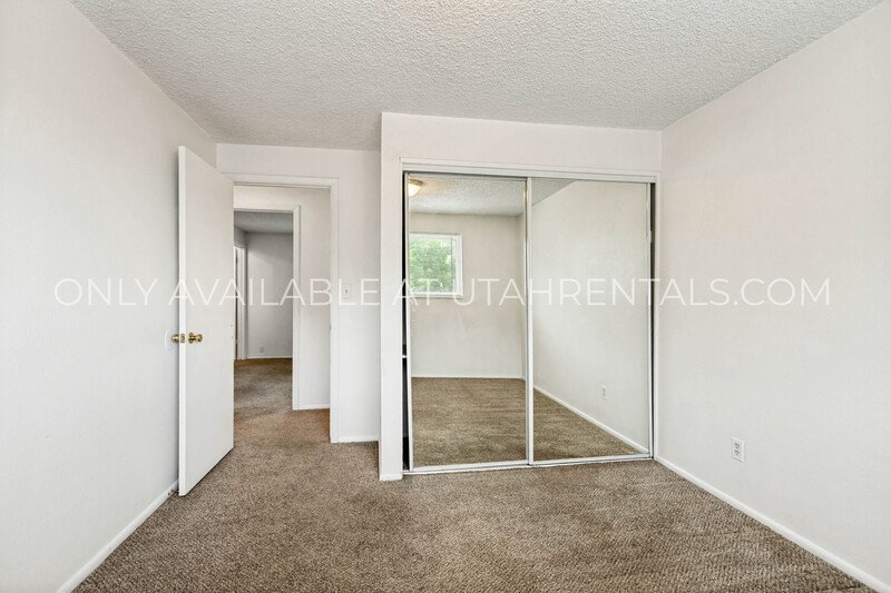 Beautiful 4-Bed, 3-Bath Orem Home with Spacious Yards & Decks property image