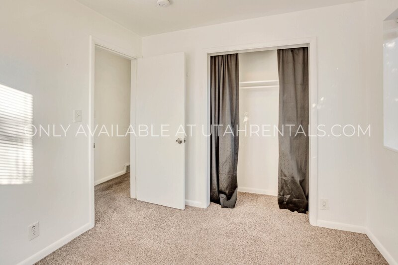 Huge 7-Bedroom Remodeled Orem Home property image