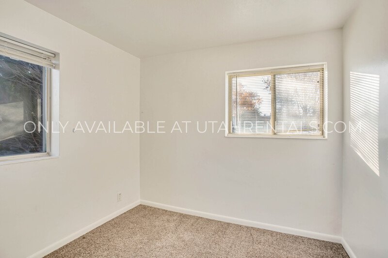 Huge 7-Bedroom Remodeled Orem Home property image