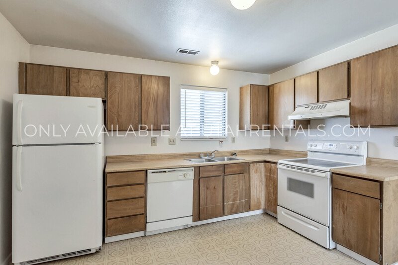 Charming & Spacious 3-Bedroom Apartment in the Heart of Pleasant Grove! property image
