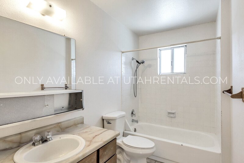 Charming & Spacious 3-Bedroom Apartment in the Heart of Pleasant Grove! property image