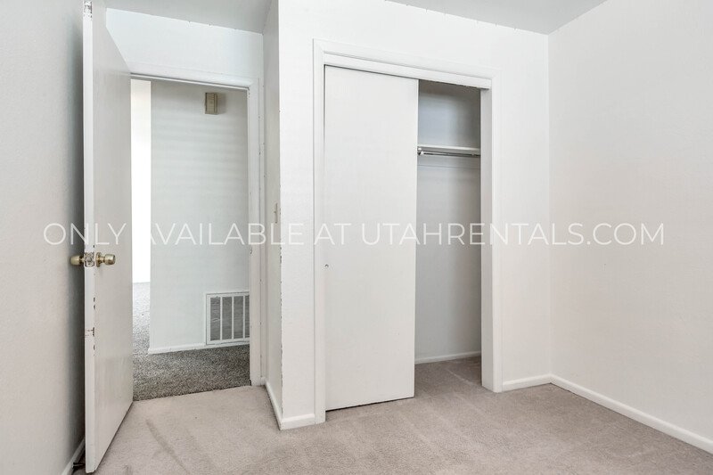 Charming & Spacious 3-Bedroom Apartment in the Heart of Pleasant Grove! property image
