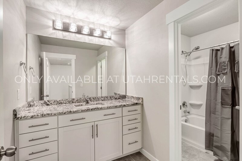 TRAVERSE MOUNTAIN MIDROW-UNIT TOWNHOME LEHI property image