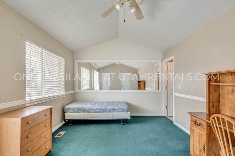 Deer Haven 4 Bed 3.5 Bath Townhome property image